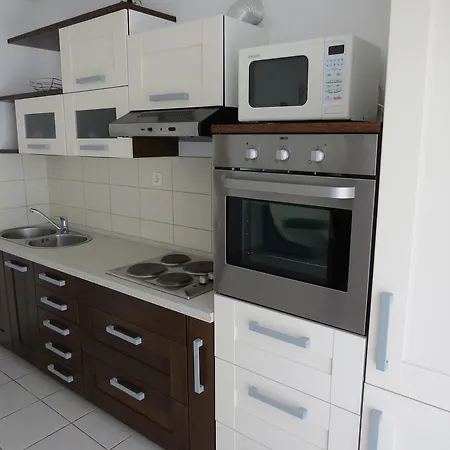 Apartment Lovric - 30 Meters To The Beach Trogir